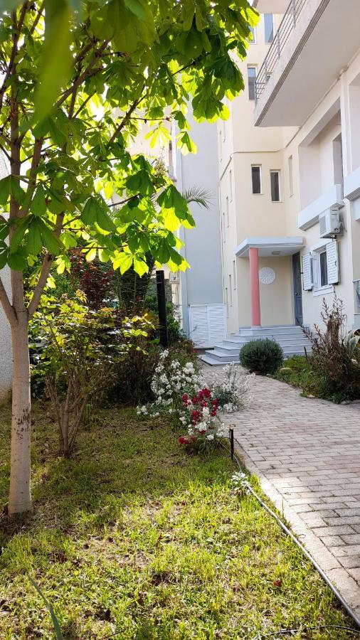 Akrata Rose Garden Apartments I Akrátasz-part Kültér fotó